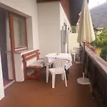 Haus Alpengluehn بيت ضيافة 3*