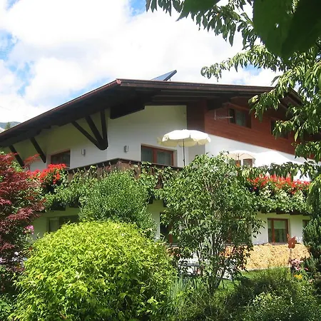 Πανσιόν Haus Alpengluehn 3*