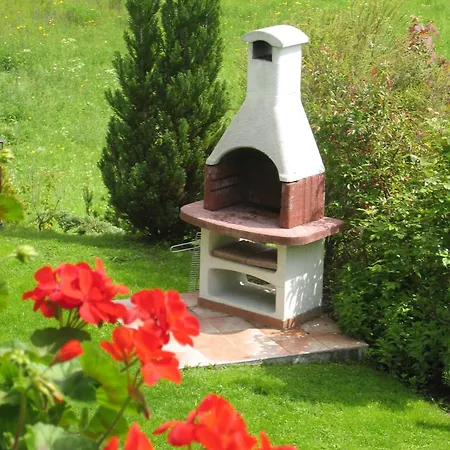 Haus Alpengluehn Konukevi