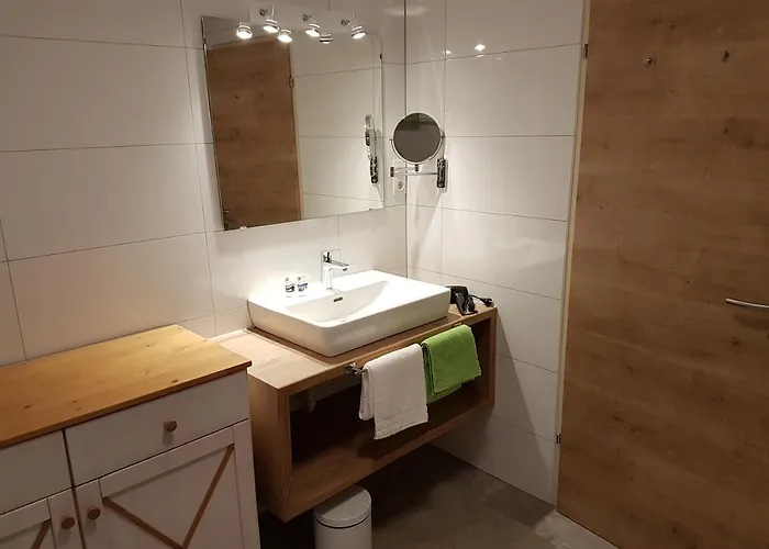 Penzion Haus Alpengluehn 3*