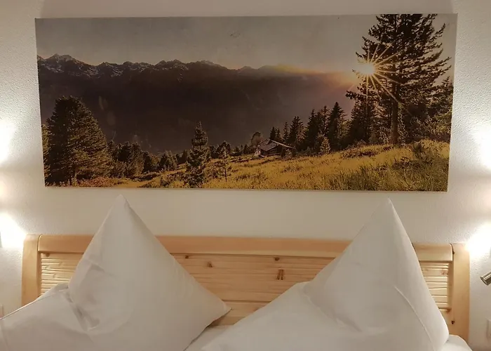 Haus Alpengluehn Penzion Sautens
