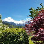 Haus Alpengluehn