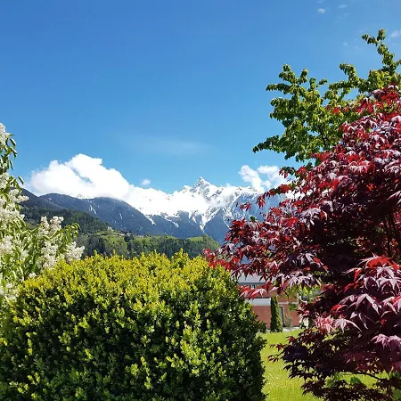 Haus Alpengluehn